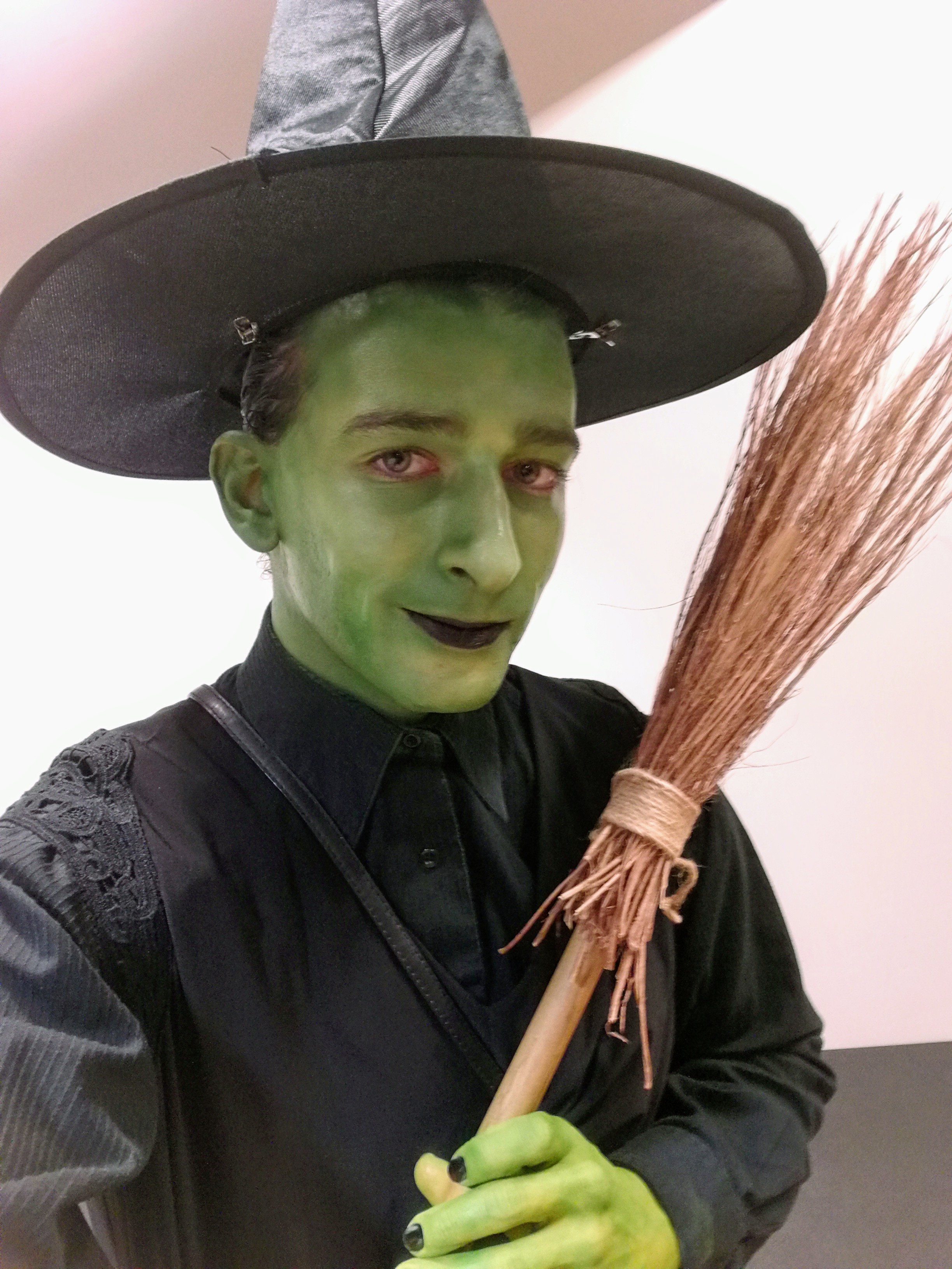 Elphaba Wicked Witch Of The West Zachary Yaro